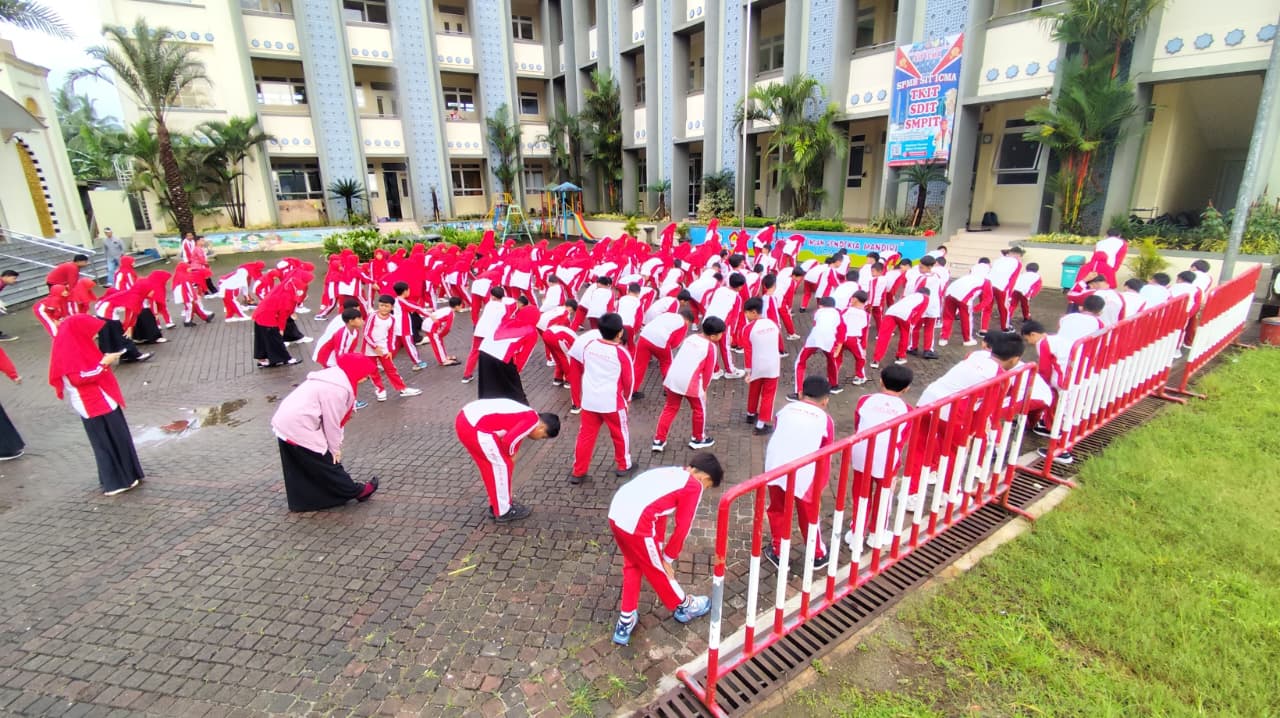 Senam Ceria SDIT ICMA